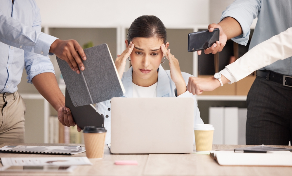 Woman-suffering-from-burnout